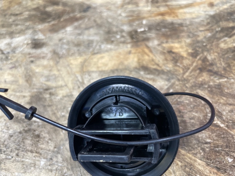 Крышка топливного бака