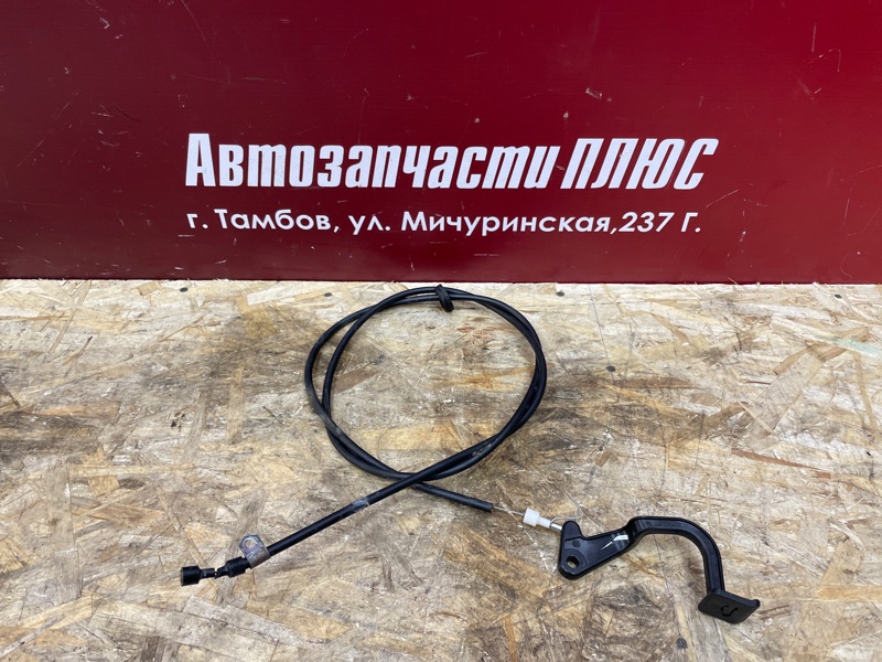 Ручка открывания капота