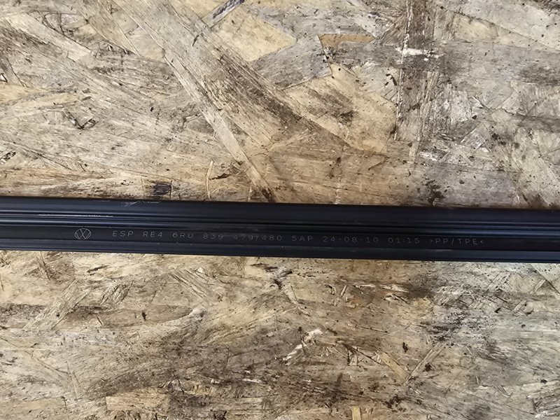 Уплотнитель стекла двери внутренний