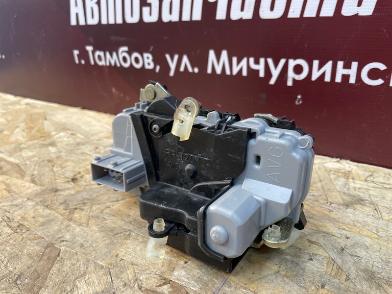 Замок      двери