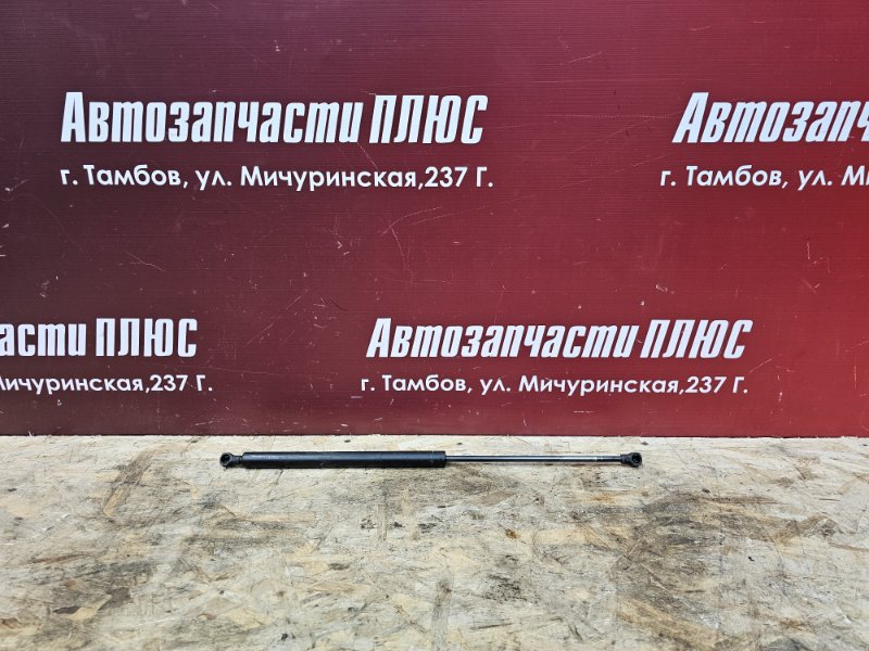 Амортизатор багажника