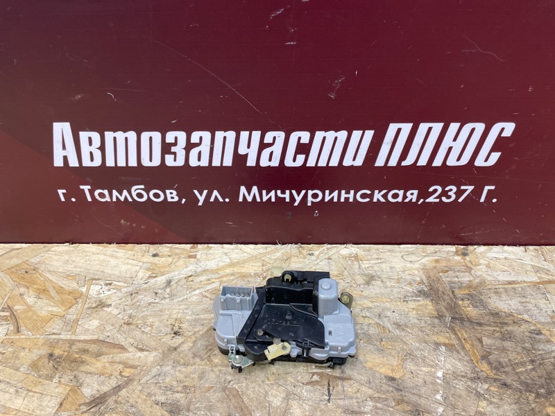 Замок      двери