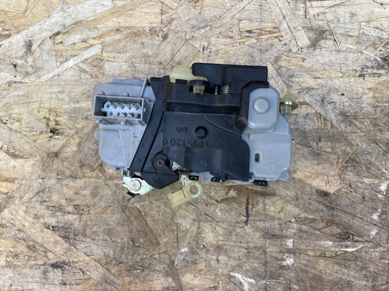 Замок      двери