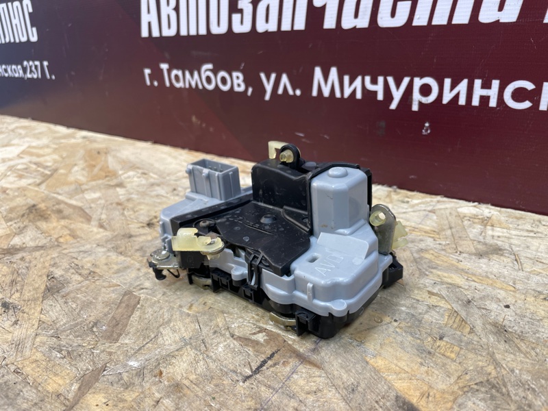 Замок      двери