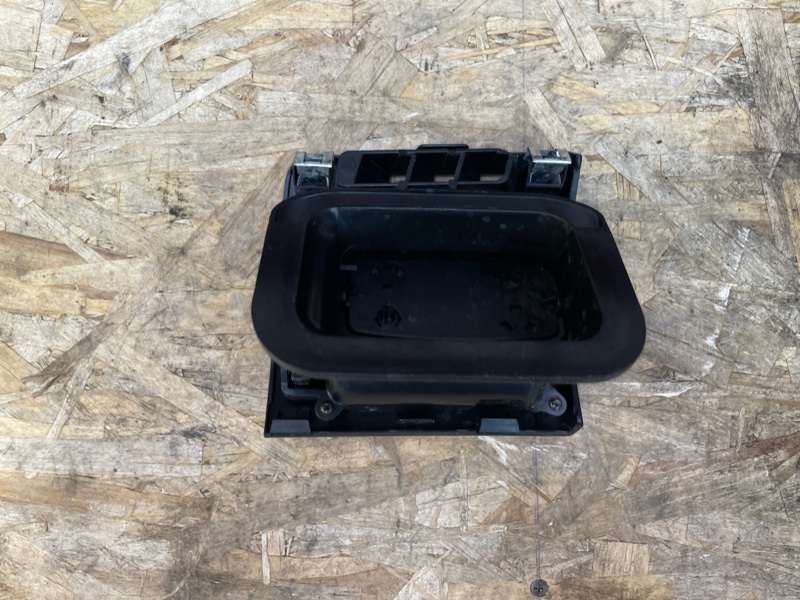 Воздушный дефлектор салона