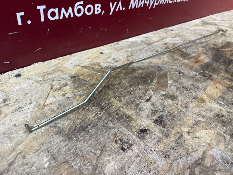 Тяга замка двери