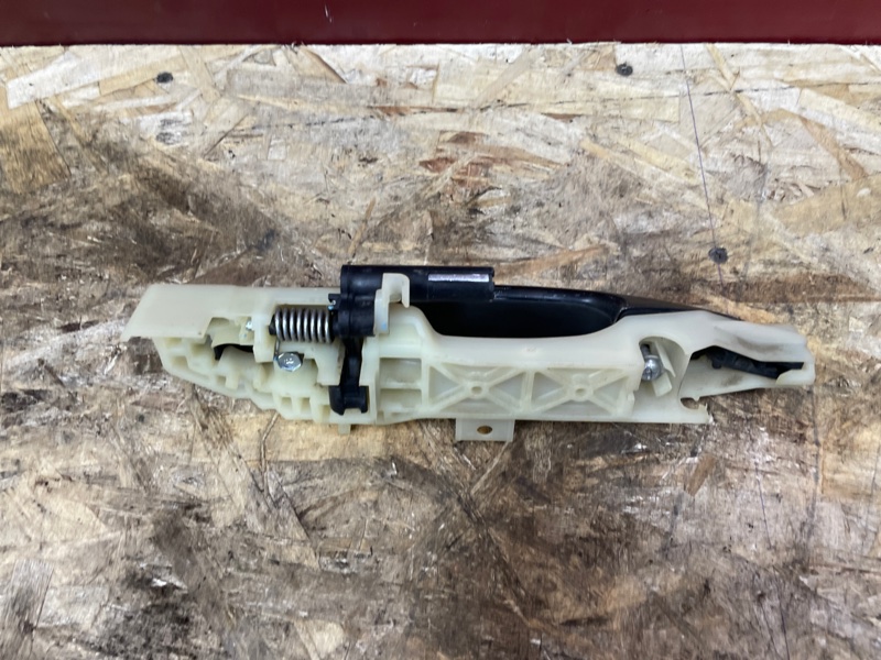 Ручка двери внешняя