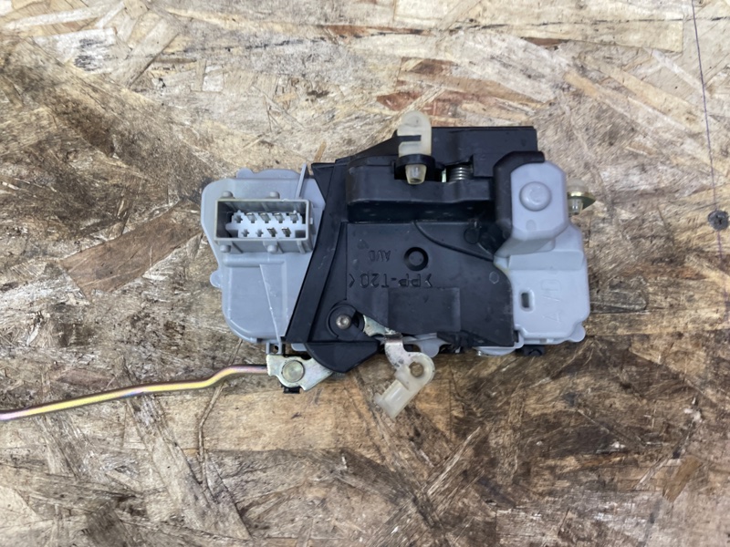 Замок      двери