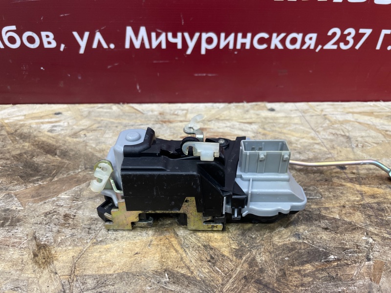 Замок      двери