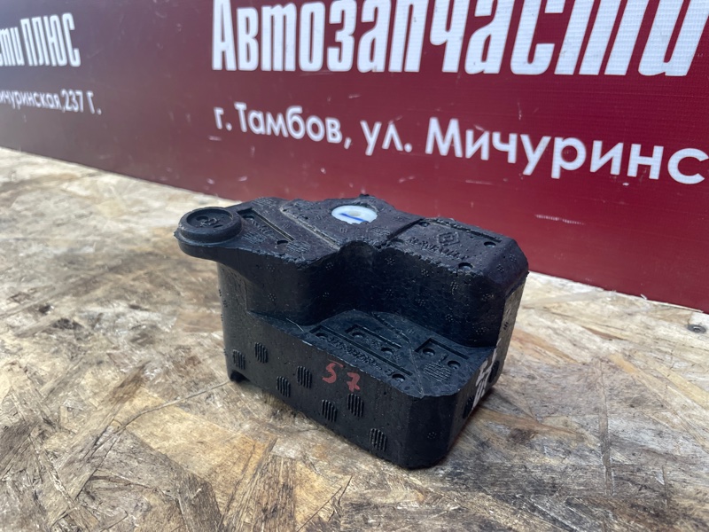 Абсорбер двери