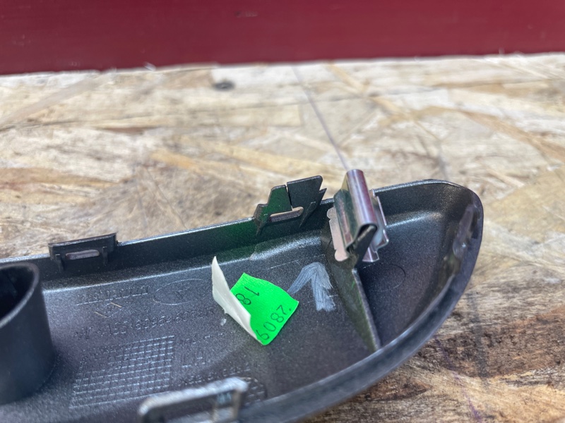 Накладка внутренней ручки двери