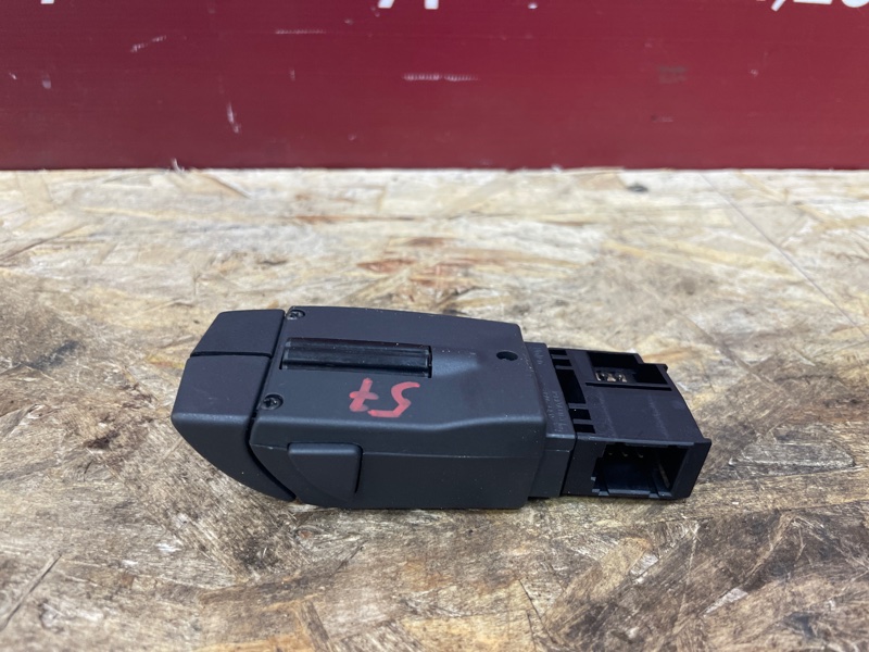 Джойстик управления магнитолой