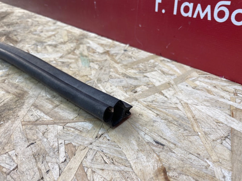 Уплотнитель жабо