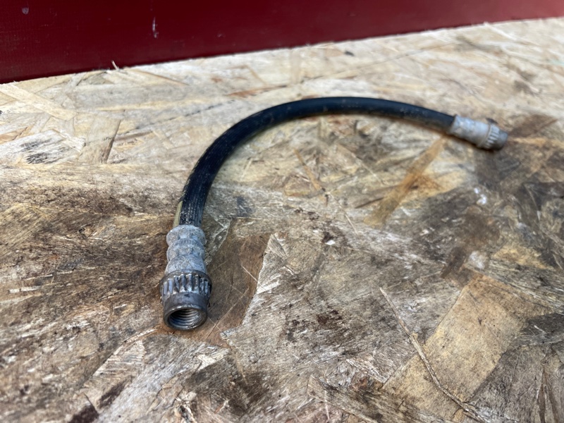 Шланг тормозной