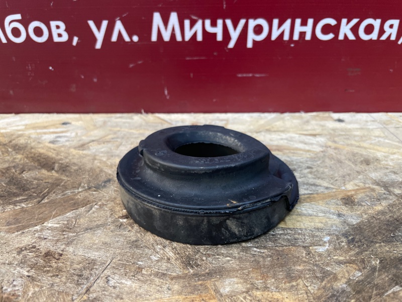 Верхняя опора    пружины