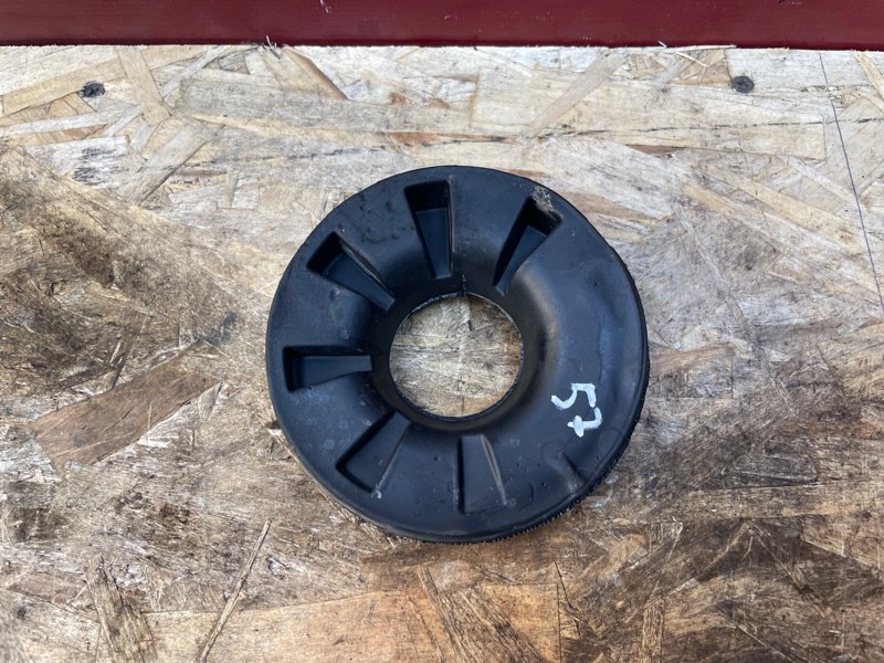 Верхняя опора    пружины