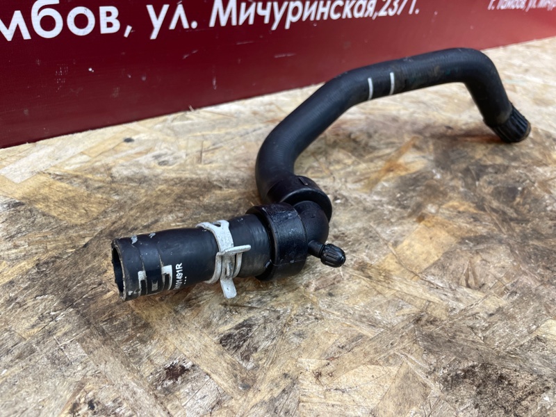 Патрубок радиатора