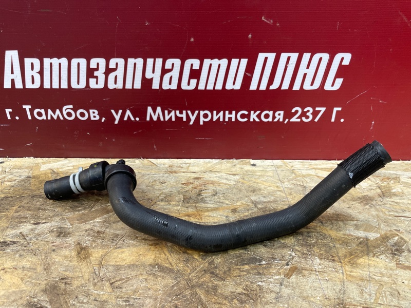 Патрубок радиатора