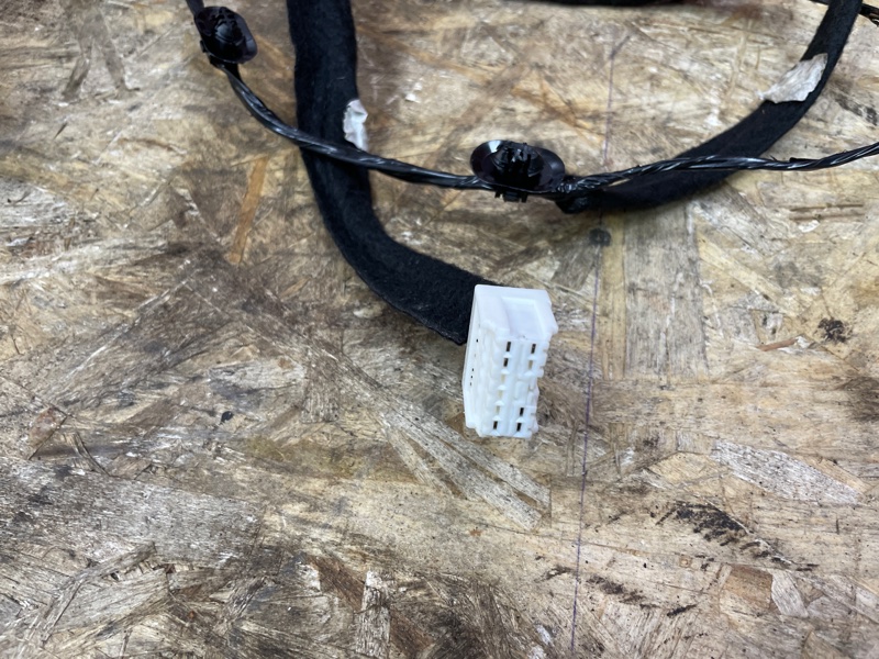 Проводка двери