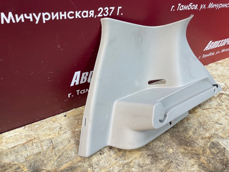 Обшивка стойки