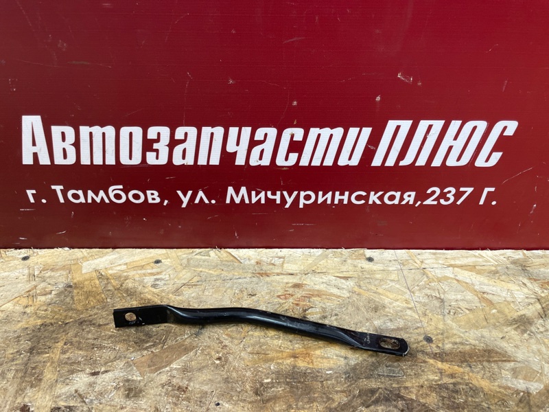 Кронштейн подрамника