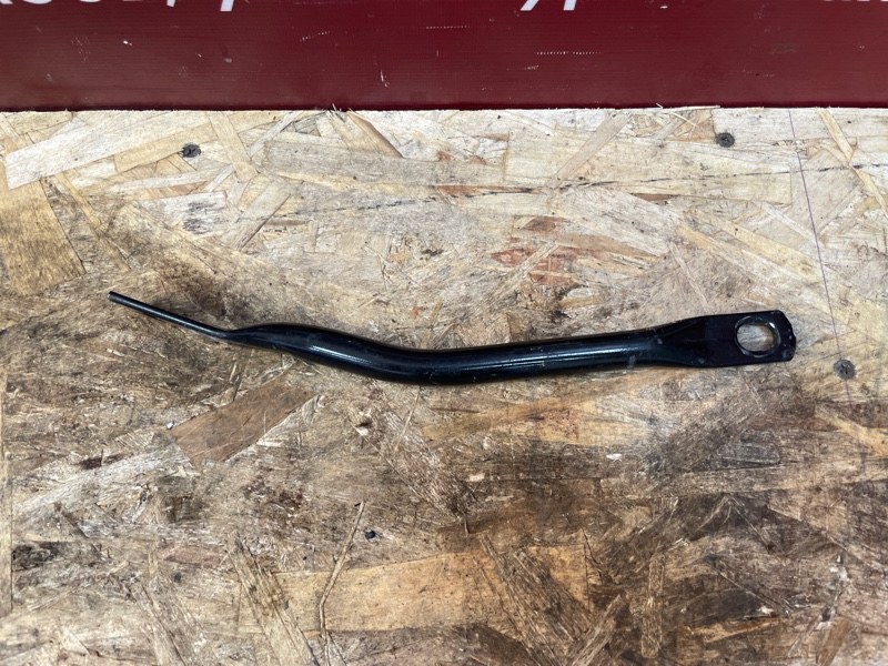 Кронштейн подрамника