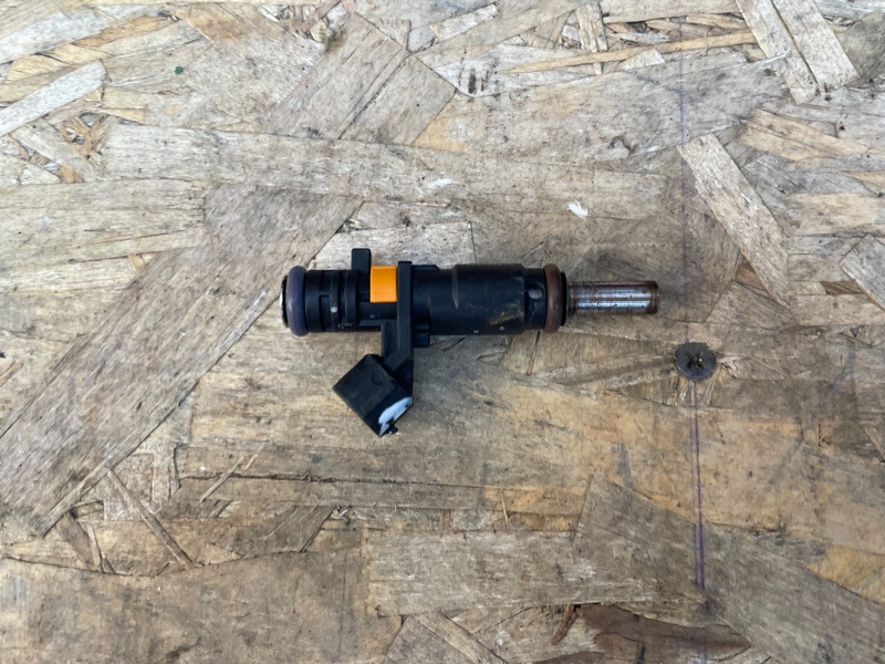 Форсунка топливная