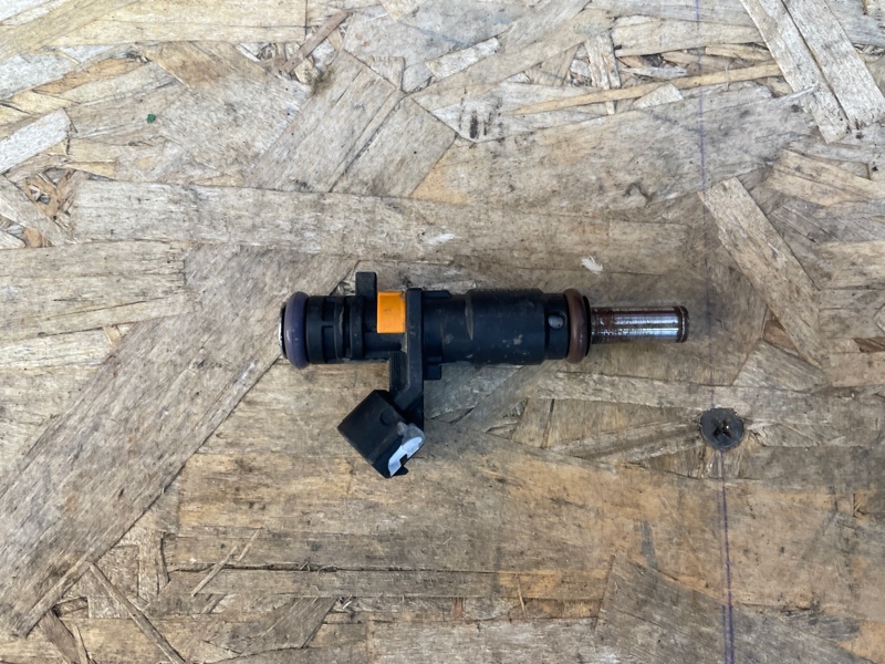 Форсунка топливная