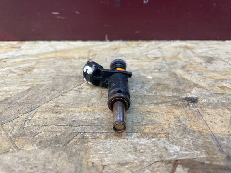 Форсунка топливная