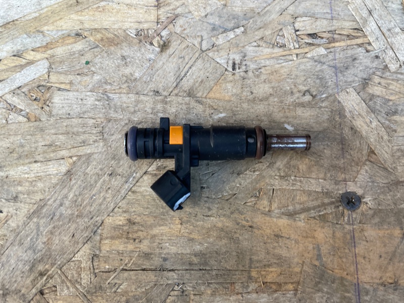 Форсунка топливная