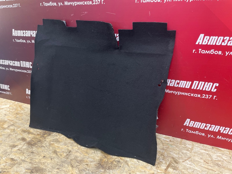 Обшивка пола багажника