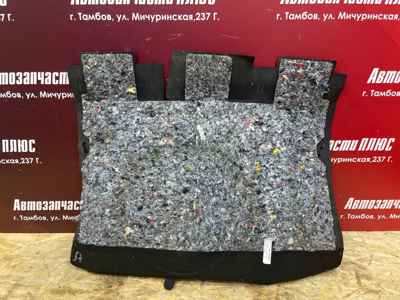 Обшивка пола багажника