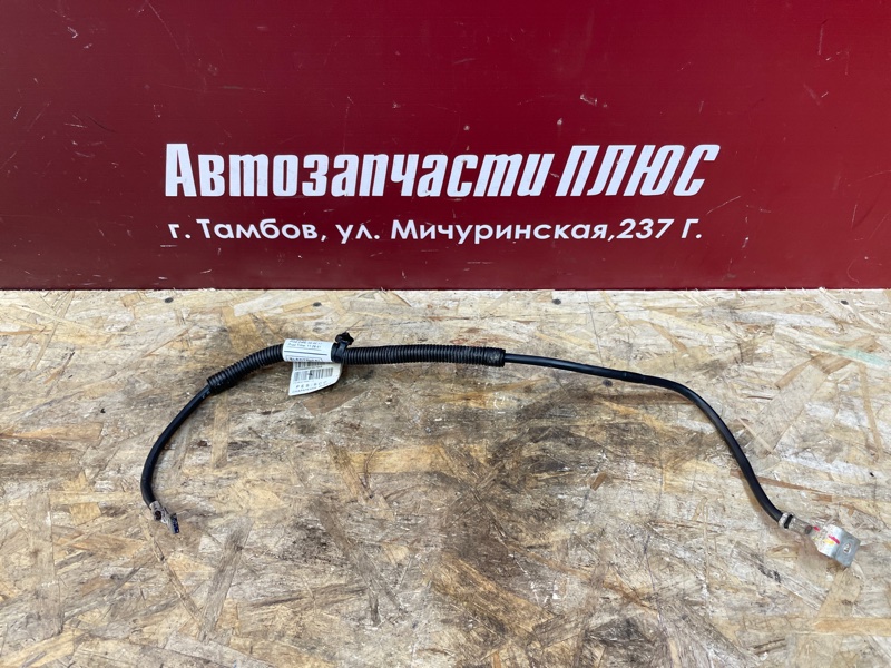 Клемма аккумулятора (минусовая)