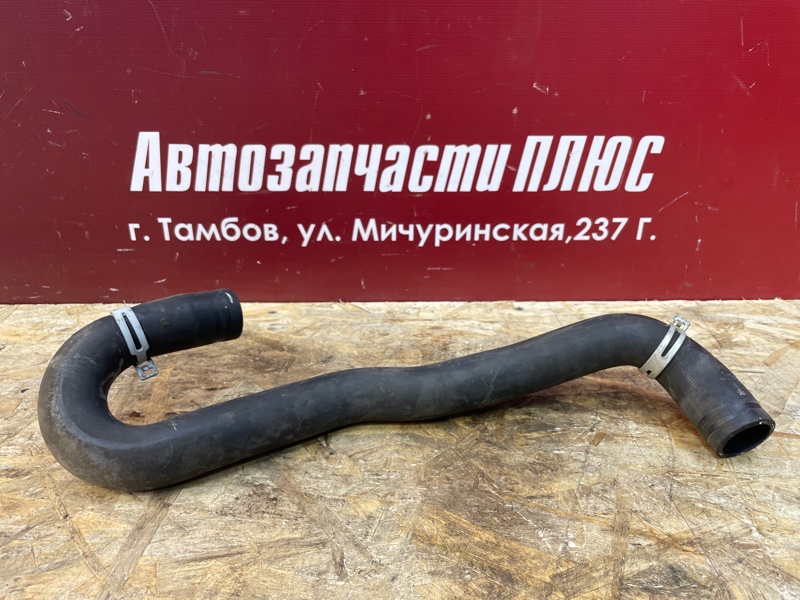 Патрубок радиатора