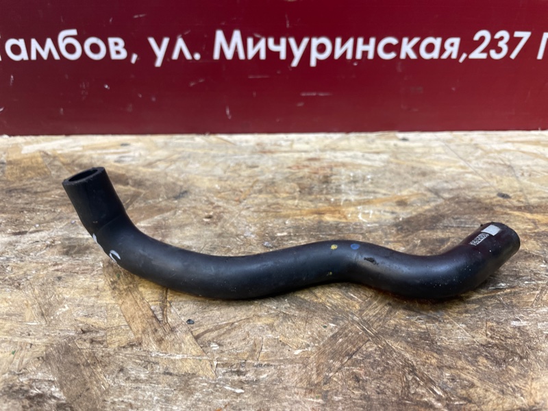 Трубка вентиляции картера