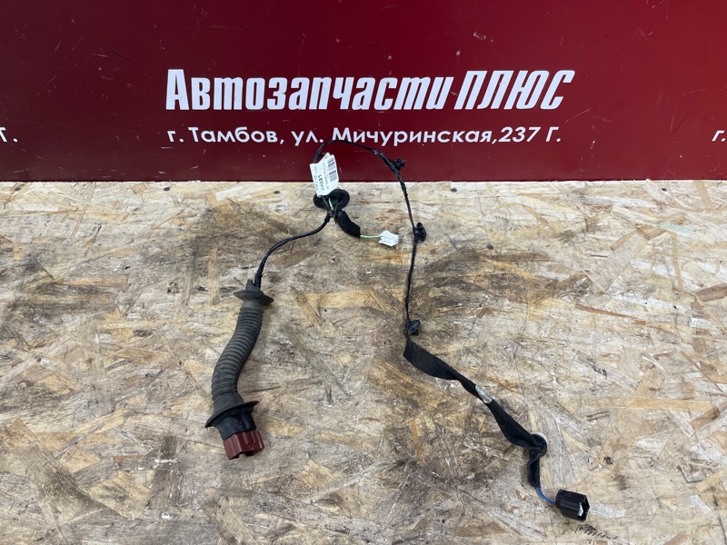 Проводка      двери