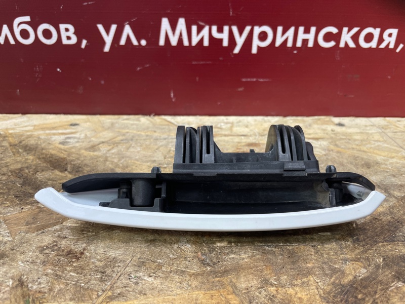 Ручка двери внешняя