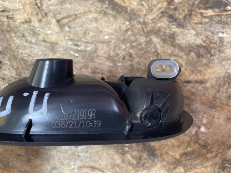 Внутренняя ручка     двери