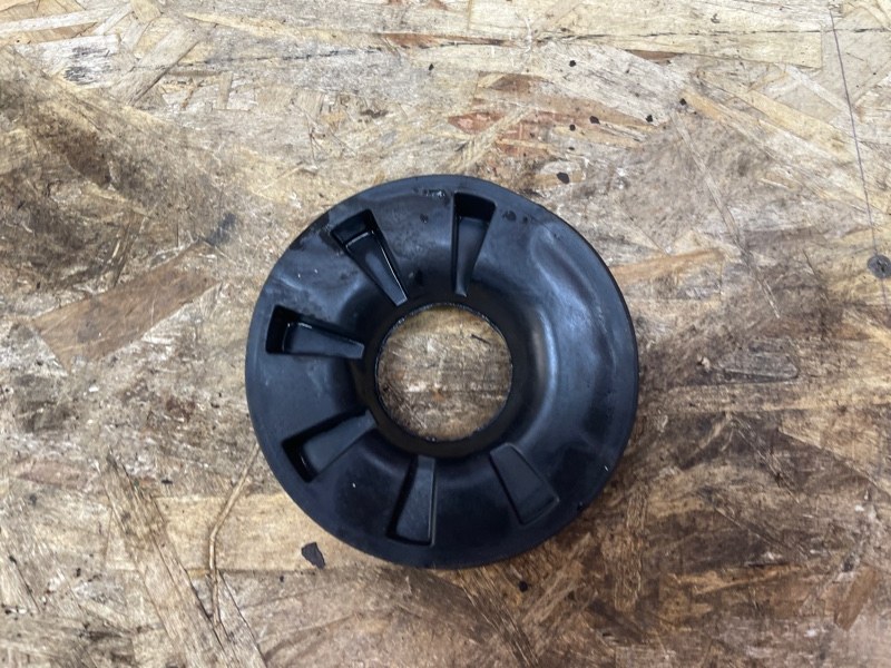 Верхняя опора    пружины