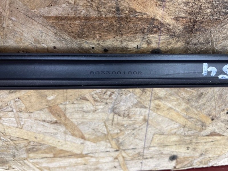 Уплотнитель стекла двери внутренний