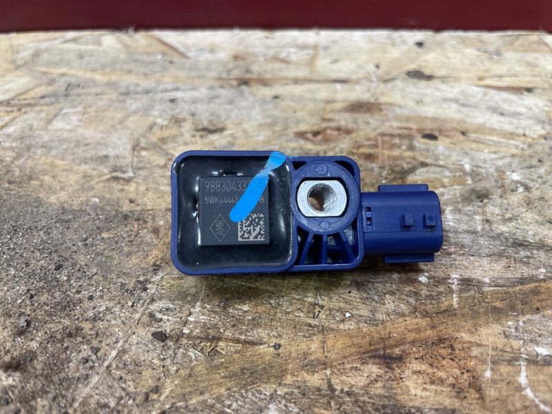 Датчик удара