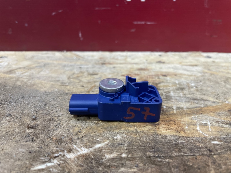 Датчик удара