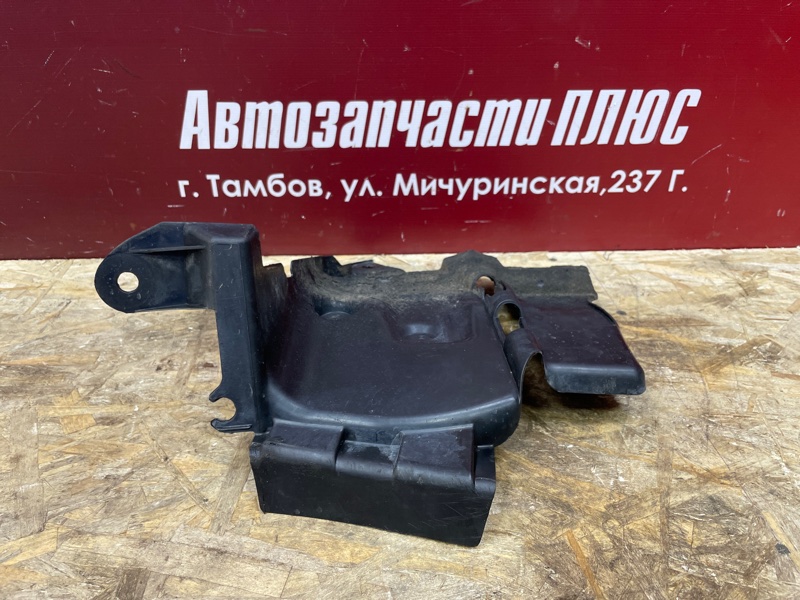 Пыльник двигателя