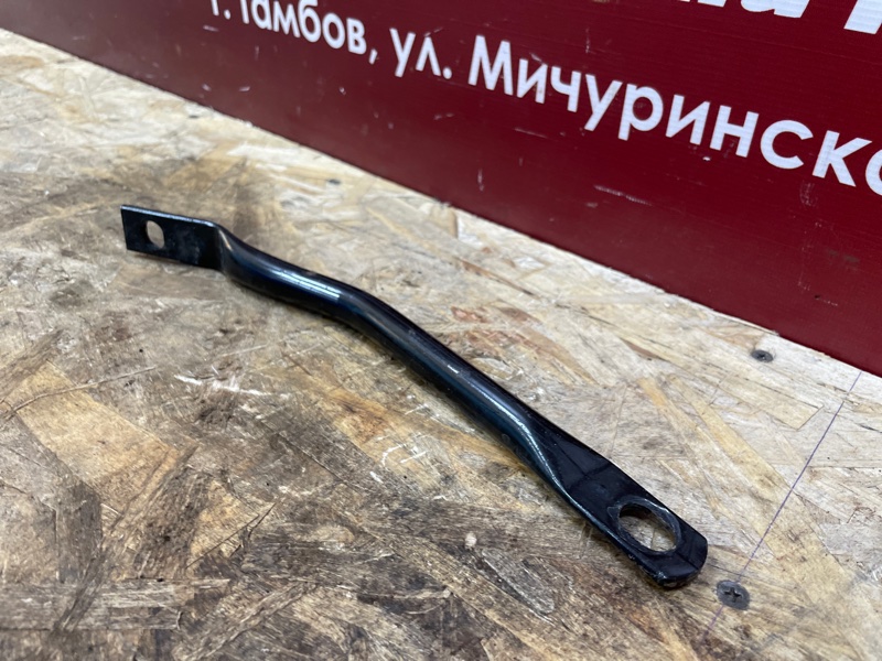 Кронштейн подрамника