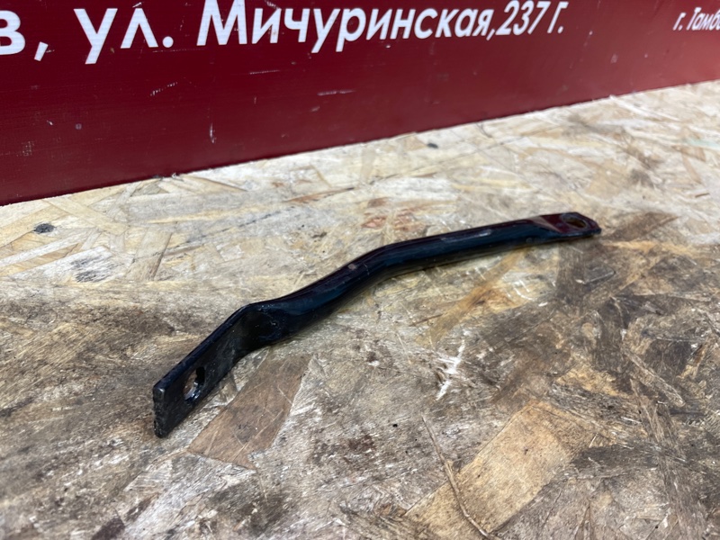 Кронштейн подрамника