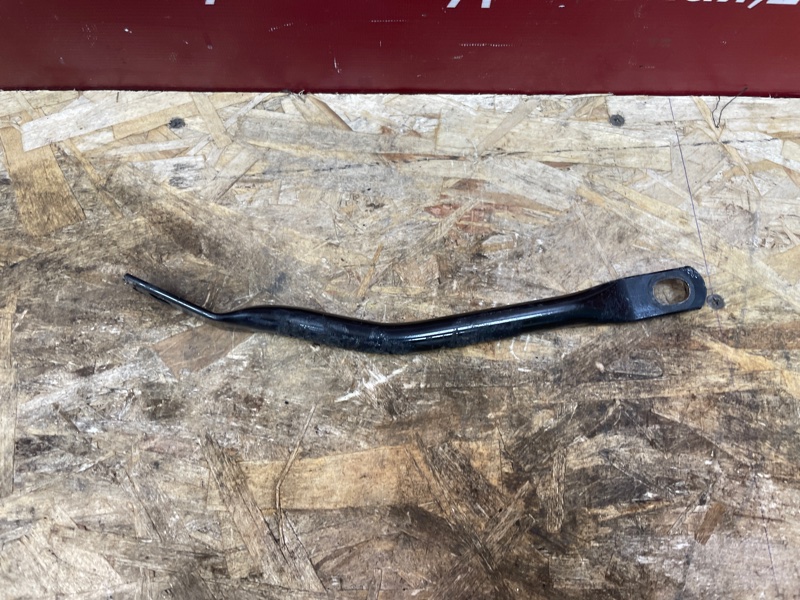 Кронштейн подрамника