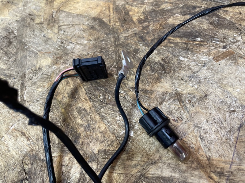 Проводка багажника