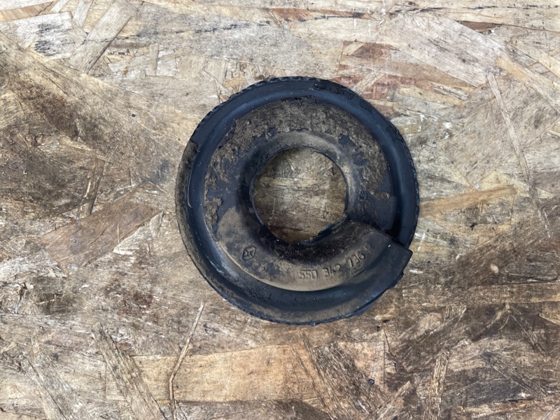 Верхняя опора    пружины