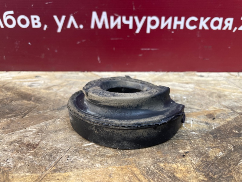 Верхняя опора    пружины