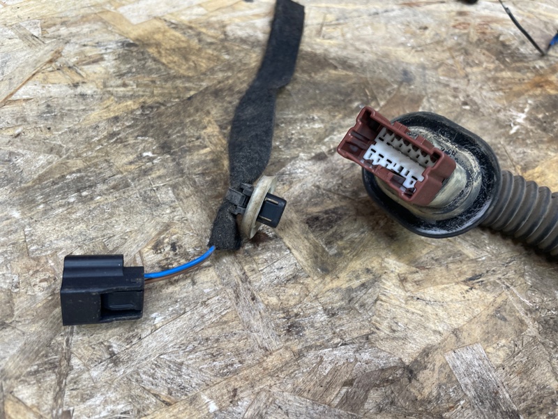 Проводка двери